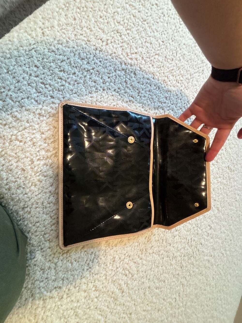 Bags - Picture 4 of 5